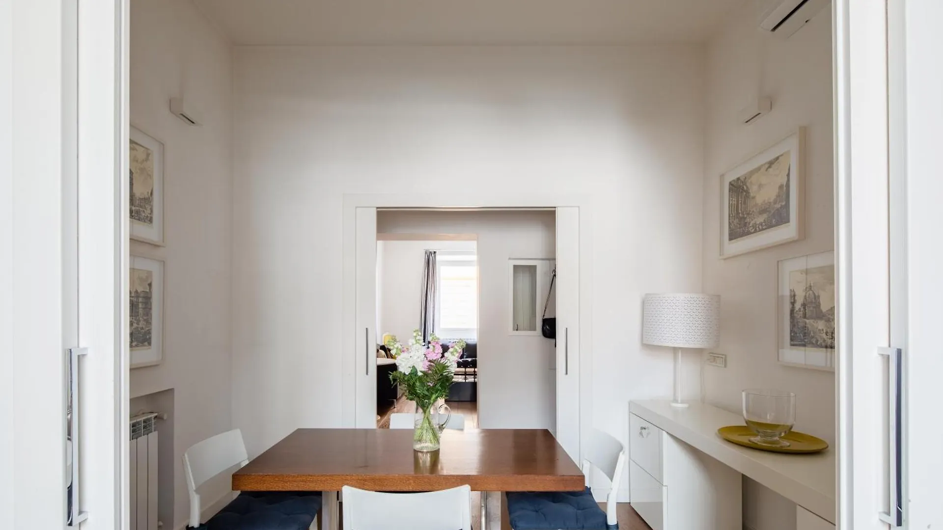 2 Bedrooms Flat Near Via Veneto Rome 0*,