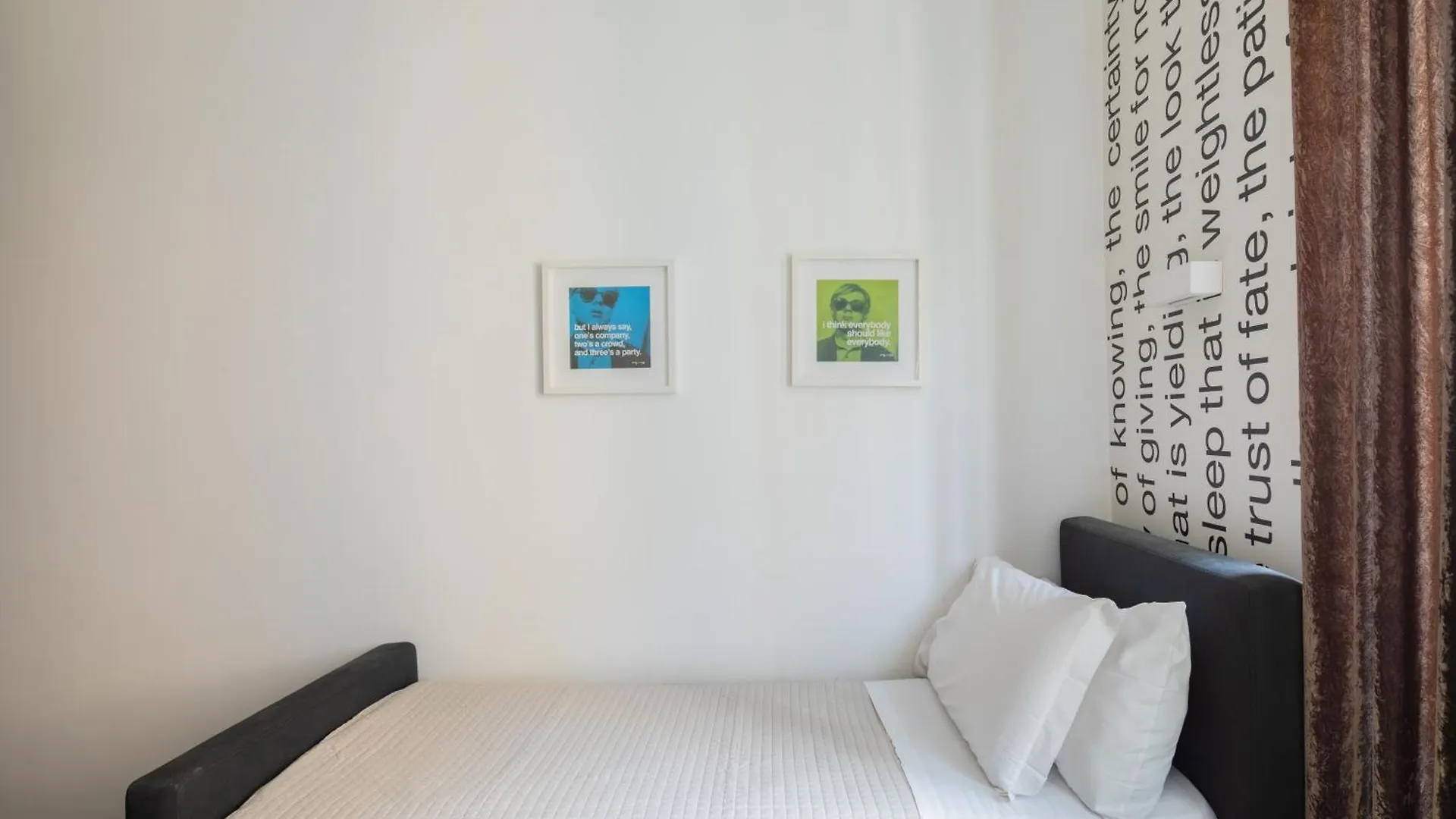 2 Bedrooms Flat Near Via Veneto Rome 0*,  Italy
