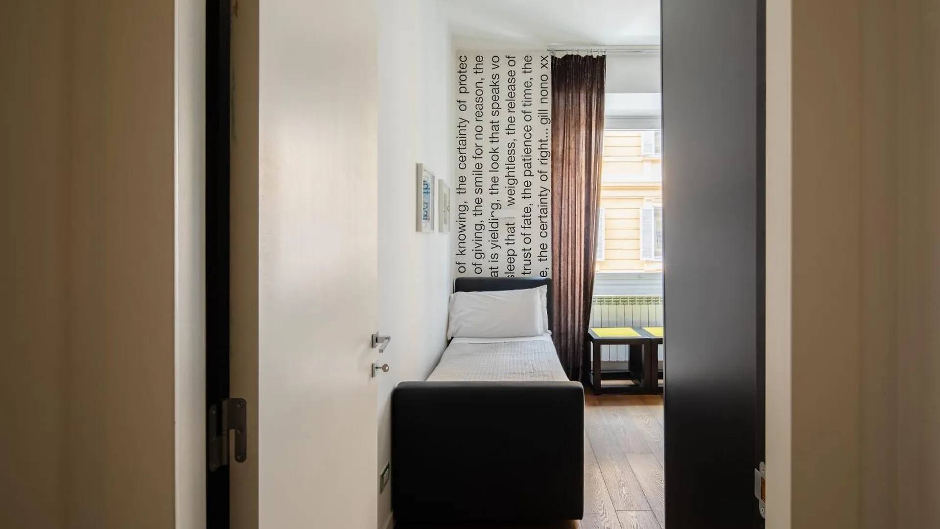 2 Bedrooms Flat Near Via Veneto Rome Italy